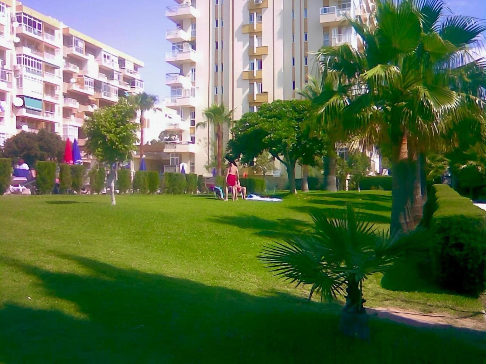 Luxury Suites Sunset Beach Benalmadena Exterior photo