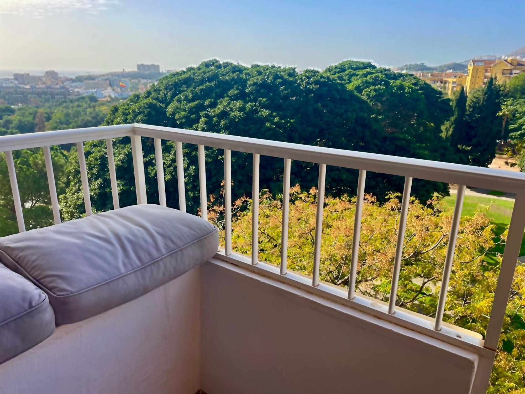 Luxury Suites Sunset Beach Benalmadena Exterior photo